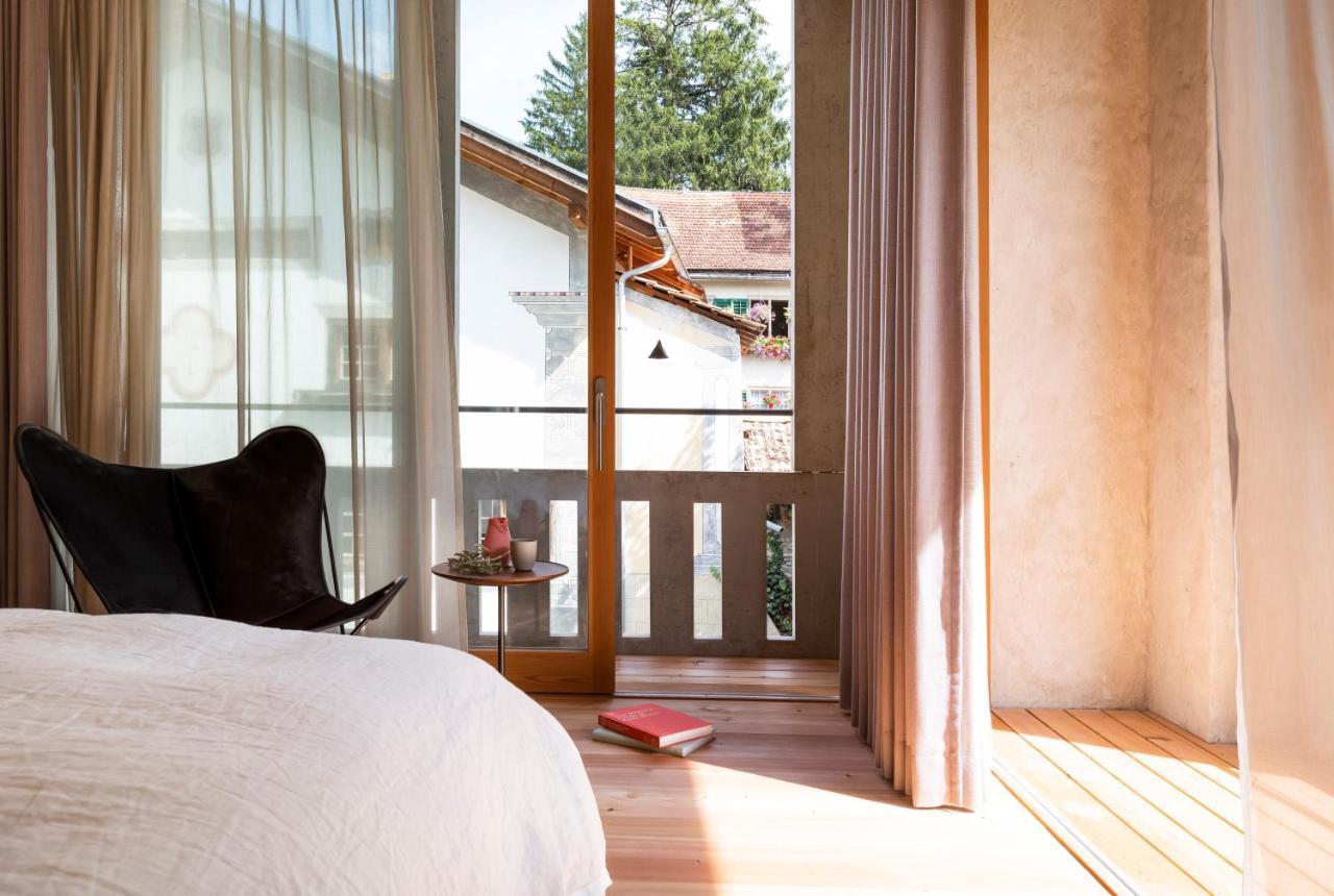 Casa Caminada Hotel Furstenaubruck ภายนอก รูปภาพ